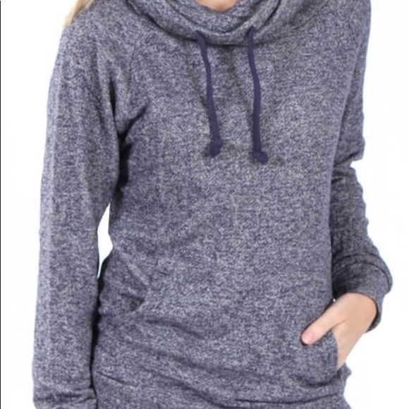 Derek Heart Tops - 🏖3 for $25☀️ Derek Heart cowl pullover sweater